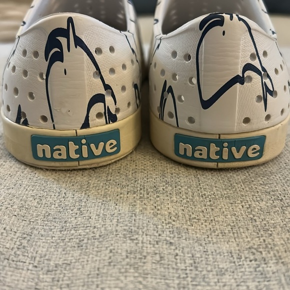 Native Jefferson Whale Print Slip Ons - Picture 4 of 9